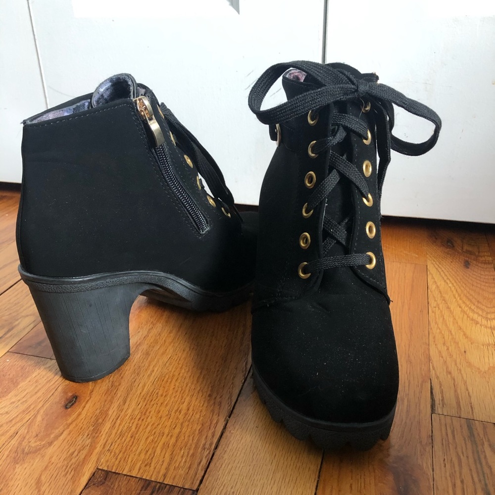 Black and gold bootie heel